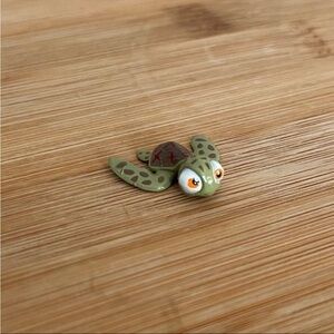 ❄️5/$20 Disney Parks Collector Packs Squirt Figurine Series 6 Finding Nemo